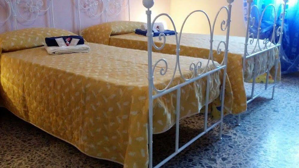 B&B Jamba Алгеро Екстериор снимка